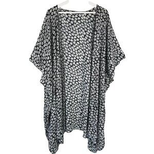 Brandy Melville Navy & White Floral Kimono One Size